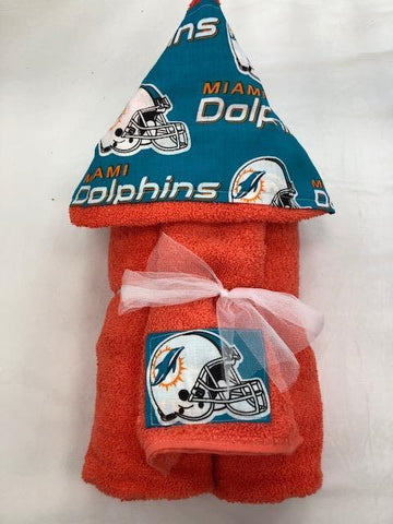 Dolphins Hooded Luxe Terry Towel and Washcloth Set